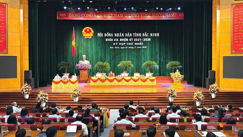 Quang cảnh kỳ họp. img-2025-07-01-130416.jpg