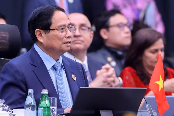 Thủ tướng Chính phủ Phạm Minh Chính phát biểu ý kiến tại Phiên toàn thể Hội nghị Cấp cao ASEAN lần thứ 47. (Ảnh: Nhật Bắc/VGP)
