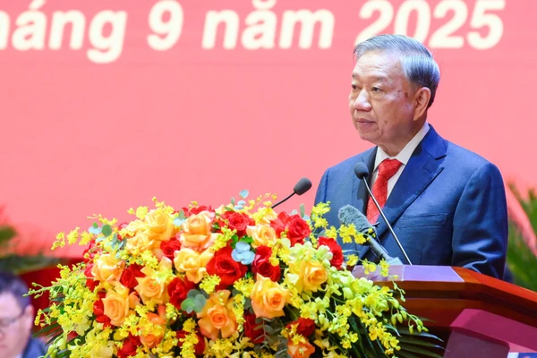 Tổng Bí thư Tô Lâm phát biểu tại Đại hội đại biểu Đảng bộ các cơ quan Đảng Trung ương lần thứ nhất. (Ảnh: THẾ ĐẠI)