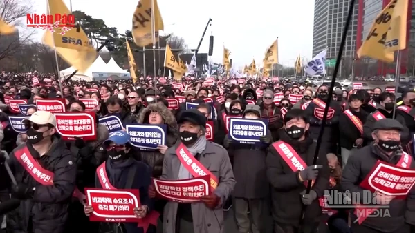 [Video] Hàn Quốc tăng chỉ tiêu sinh viên ngành y, bất chấp phản đối từ giới y khoa 