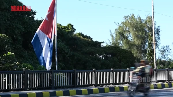 [Video] Cuba tuyên bố sẵn sàng trước mọi kịch bản tấn công từ Mỹ 