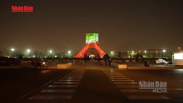 [Video] Iran tuyên bố chặn dòng chảy dầu tới các nước “thù địch” 