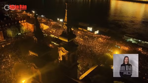 [Video] Phe đối lập Hungary cam kết khôi phục quan hệ với EU và NATO 