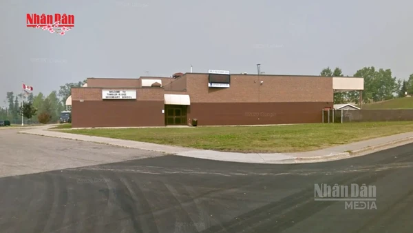 [Video] Xả súng tại một trường trung học ở Canada, 10 người thiệt mạng 