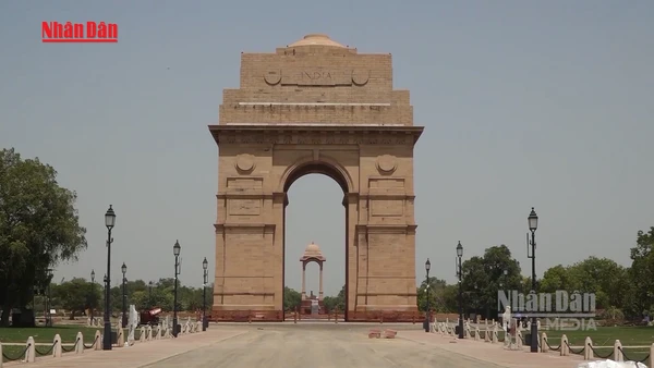 [Video] Iran cho phép một số tàu Ấn Độ đi qua Eo biển Hormuz 