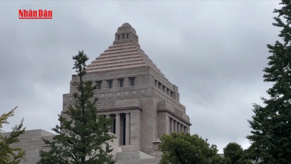 [Video] Nội các Nhật Bản thông qua ngân sách kỷ lục 785 tỷ USD