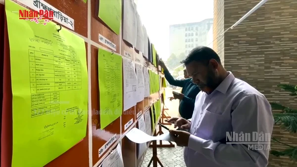 [Video] Bangladesh: Đảng truyền thống thắng lớn, lực lượng biểu tình thất thế 