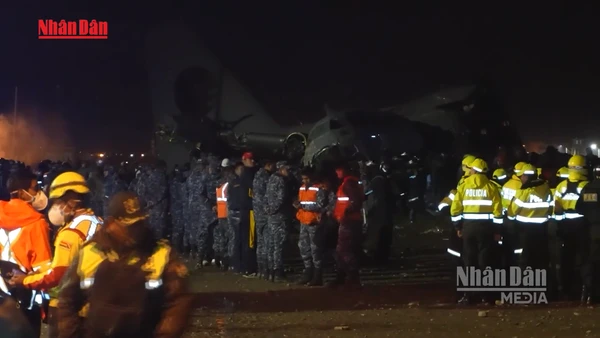 [Video] Số người thiệt mạng trong vụ rơi vận tải cơ ở Bolivia tăng lên 20 