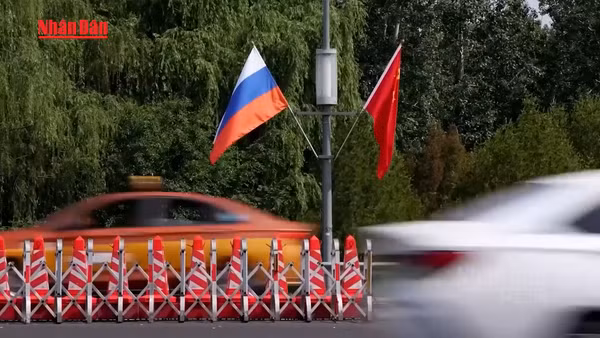 [Video] Tổng thống V. Putin đề cao mối quan hệ song phương Nga – Trung Quốc 