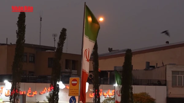 [Video] Nhiều nước nâng mức cảnh báo, đóng cửa cơ quan ngoại giao tại Iran 