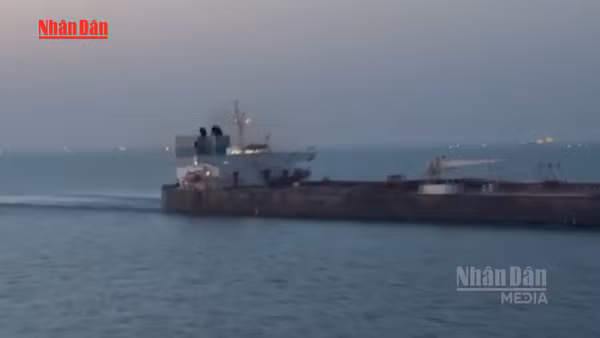 [Video] Thuyền viên Việt Nam vẫn an toàn tại Eo biển Hormuz 