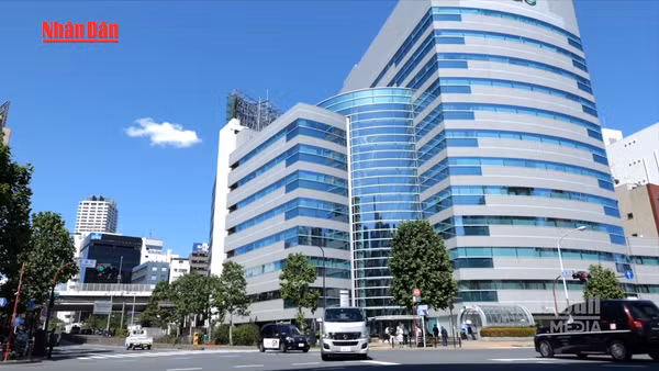 [Video] Cụ bà hơn 80 tuổi bị đối tượng giả danh cảnh sát lừa 7,5 triệu USD 