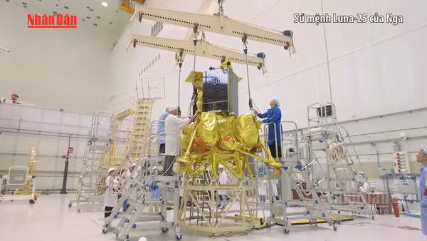 [Video] Nga hoãn nhiều sứ mệnh thăm dò Mặt Trăng 