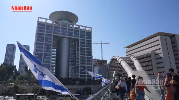 [Video] Giao tranh Israel – Hezbollah leo thang, nội bộ Liban chia rẽ về đàm phán 