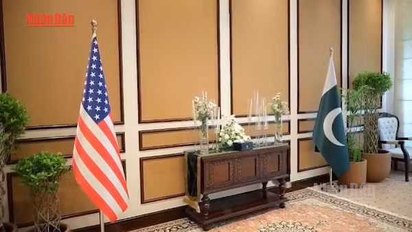 [Video] Mỹ – Iran đối đầu quan điểm trước thềm đàm phán tại Pakistan 