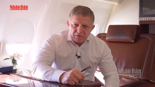 [Video] Thủ tướng Slovakia R. Fico phản đối EU dùng năng lượng Mỹ 