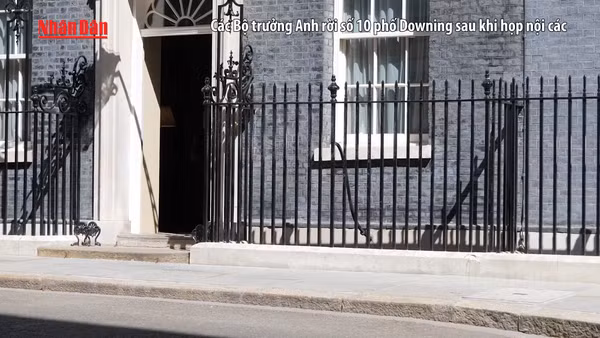 [Video] Thủ tướng Anh Keir Starmer bác bỏ khả năng từ chức 
