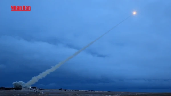 [Video] Tổng thống Nga V. Putin ca ngợi các hệ thống vũ khí chiến lược mới 