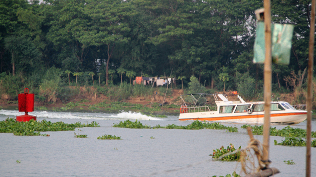 Vẫn "nóng" việc chỉnh trị dòng chảy ứng phó sạt lở bờ sông Hậu ảnh 1