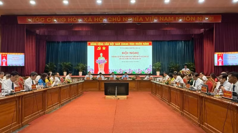 Toàn cảnh hội nghị.