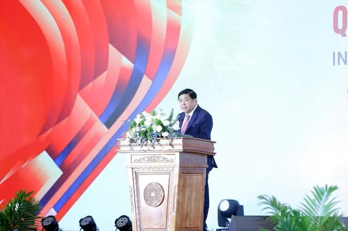 Phó Thủ tướng Chính phủ Nguyễn Chí Dũng phát biểu khai mạc Lễ hưởng ứng Ngày hội Đổi mới sáng tạo Quốc gia năm 2025.