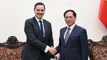 Việt Nam và Pháp tăng cường hợp tác trên các diễn đàn đa phương