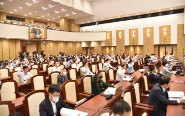 Một phiên họp của Hội đồng nhân dân thành phố Hà Nội.