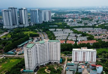 Mức thuế suất 2% theo giá chuyển nhượng hiện nay được cho là một trong những nguyên nhân dẫn đến việc gia tăng sở hữu bất động sản.