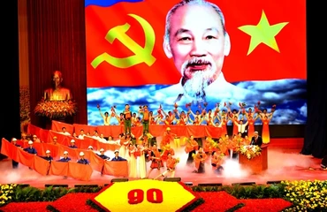 Đảng Cộng sản Việt Nam đã xây dựng nên đất nước tươi đẹp ngày nay 