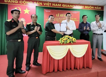 Ký kết Chương trình phối hợp về quản lý, chỉ đạo hoạt động thể dục, thể thao trong Quân đội nhân dân và Dân quân tự vệ tỉnh Bình Dương giai đoạn 2022-2026.