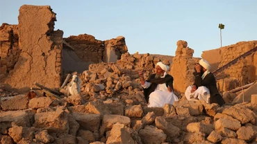 [Ảnh] Trận động đất khiến hơn 2.000 người thiệt mạng tại Afghanistan