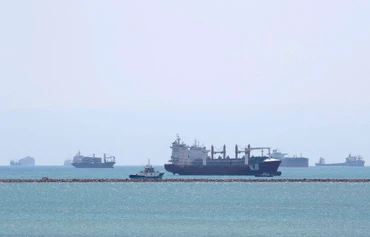 Tàu thuyền di chuyển trên Biển Đỏ. (Ảnh: AFP/TTXVN)