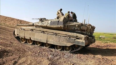 Binh sĩ Israel được triển khai tại khu vực miền nam, giáp giới với Dải Gaza. (Ảnh: THX/TTXVN)