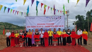 Lễ khánh thành Điểm trường Tả Chí Lừ thuộc Trường mầm non Họa My giai đoạn 1.