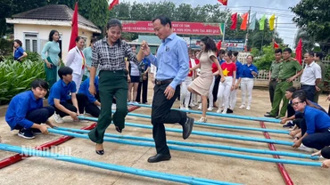 Phong trào toàn dân bảo vệ an ninh Tố quốc đã góp phần gắn kết mọi tầng lớp nhân dân trong bảo vệ an ninh trật tự.