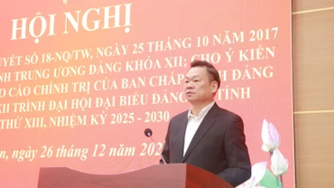 Bí thư Tỉnh ủy Bắc Kạn Hoàng Duy Chinh kết luận hội nghị. (Ảnh: TUẤN SƠN)