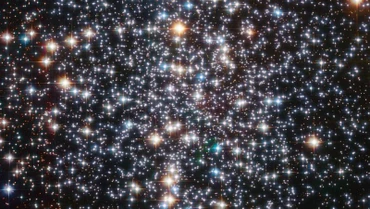 Cụm sao Messier 4, nơi kính Hubble phát hiện hố đen mới. (Nguồn: Live Science)
