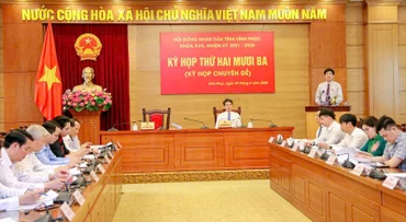 Toàn cảnh kỳ họp Hội đồng nhân dân tỉnh.