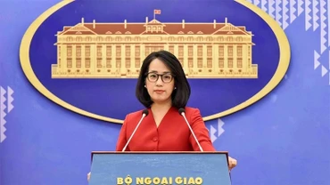 Cảnh giác trước lời mời chào ra nước ngoài làm “việc nhẹ, lương cao”