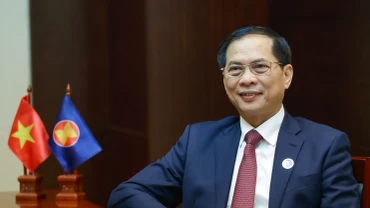 Vững vàng phát triển, vững bước tương lai
