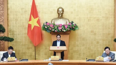 Thủ tướng Phạm Minh Chính chủ trì phiên họp của Chính phủ. (Ảnh: TRẦN HẢI)