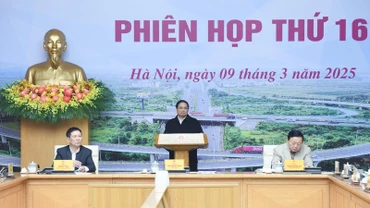 Thủ tướng Phạm Minh Chính chủ trì Phiên họp thứ 16 của Ban Chỉ đạo. (Ảnh: TRẦN HẢI)