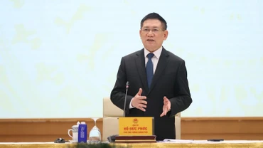 Phó Thủ tướng Chính phủ Hồ Đức Phớc phát biểu ý kiến tại cuộc họp (Ảnh: TRẦN MẠNH/VGP).