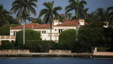 Dinh thự Mar-a-Lago của cựu Tổng thống Donald Trump. (Ảnh: Reuters)
