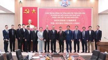 Tổng Biên tập Nhân Dân nhật báo ấn tượng về sự đổi mới, sáng tạo của Báo Nhân Dân