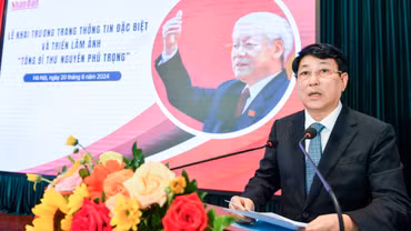 [Ảnh] Thường trực Ban Bí thư Lương Cường dự Lễ khai trương Trang thông tin đặc biệt và Triển lãm ảnh về Tổng Bí thư Nguyễn Phú Trọng