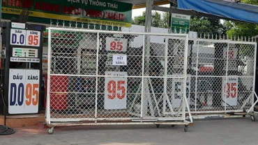 Nhiều cửa hàng xăng, dầu tại Thành phố Hồ Chí Minh từng phải tạm ngừng hoạt động do khó khăn nguồn cung. (Ảnh: Cao Tân)