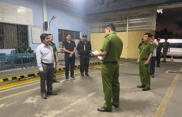 Đà Nẵng điều tra tội phạm “Nhận hối lộ”, “Môi giới hối lộ” xảy ra tại các Trung tâm Đăng kiểm xe cơ giới. (Ảnh: Công an cung cấp)