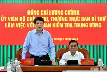 Đồng chí Lương Cường, Ủy viên Bộ Chính trị, Thường trực Ban Bí thư phát biểu tại buổi làm việc với Ủy ban Kiểm tra Trung ương.