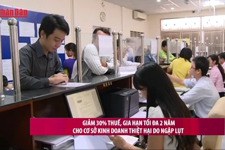 [Video] Giảm 30% thuế, gia hạn tối đa 2 năm cho cơ sở kinh doanh thiệt hại do ngập lụt